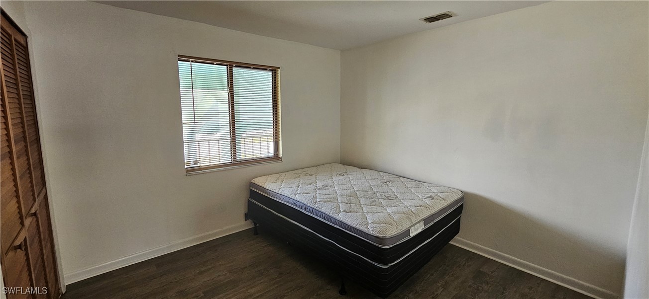 4904 Vincennes Ct 209 Property Photo 7