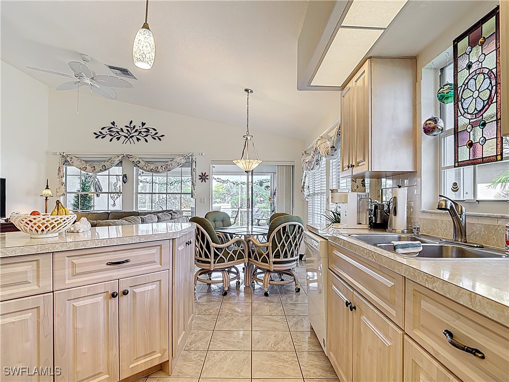 1771 Corona Del Sire Dr Property Photo 13