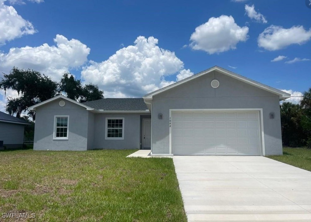 1042 N Bronze Ct Property Photo 1