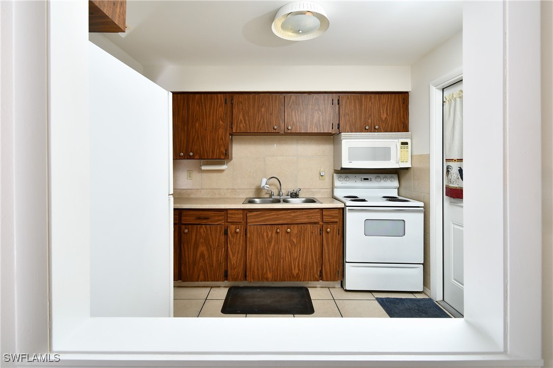 20 Pinewood Blvd Property Photo 11