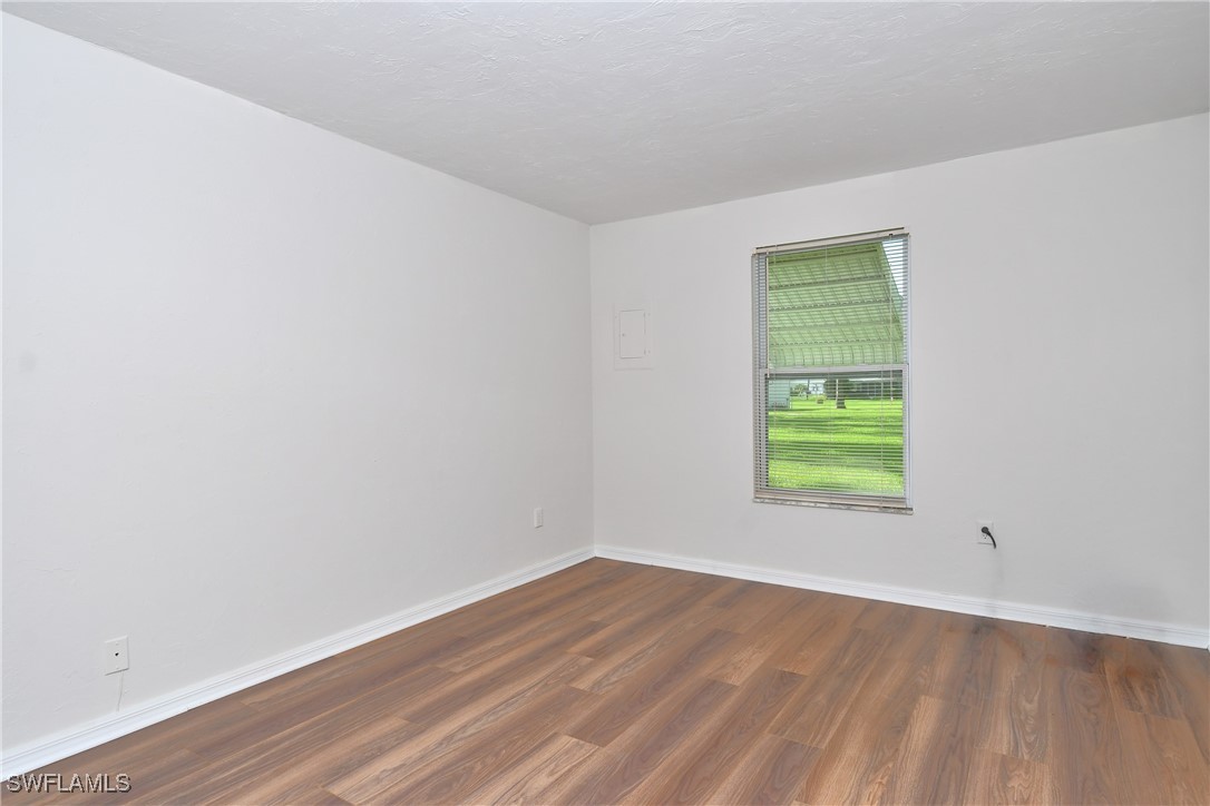 20 Pinewood Blvd Property Photo 22