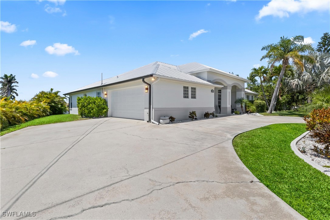 3828 Agualinda Blvd Property Photo 20