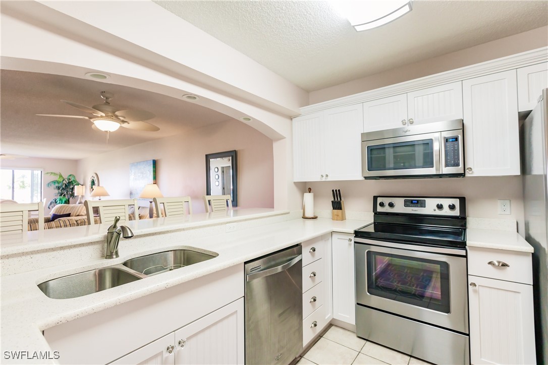 9435 Sunset Harbor Ln 223 Property Photo 3