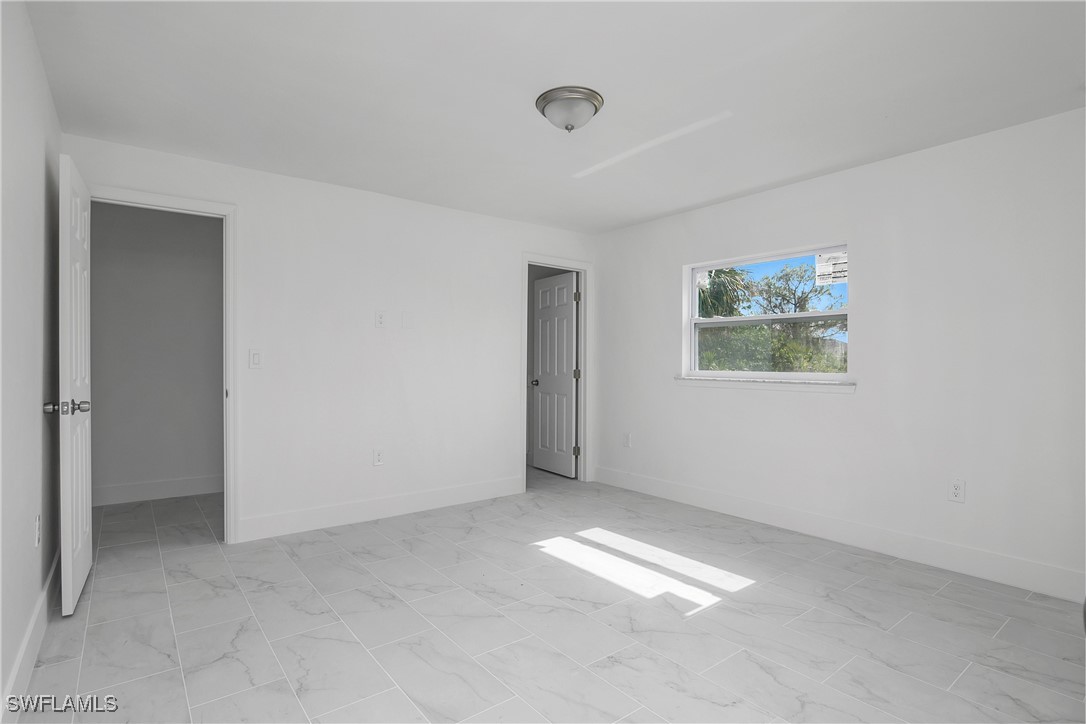 2415 Richard Ave S Property Photo 8