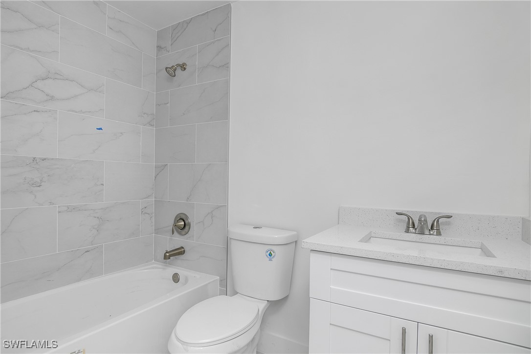 2415 Richard Ave S Property Photo 16