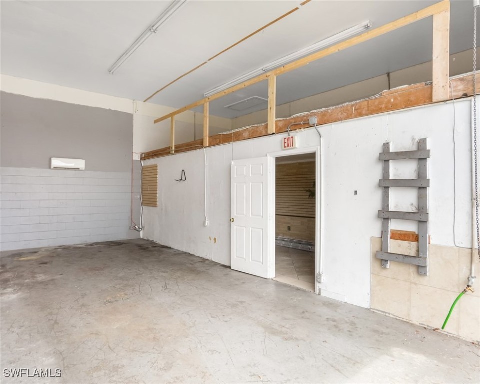 3775 Fowler St 6 Property Photo 6