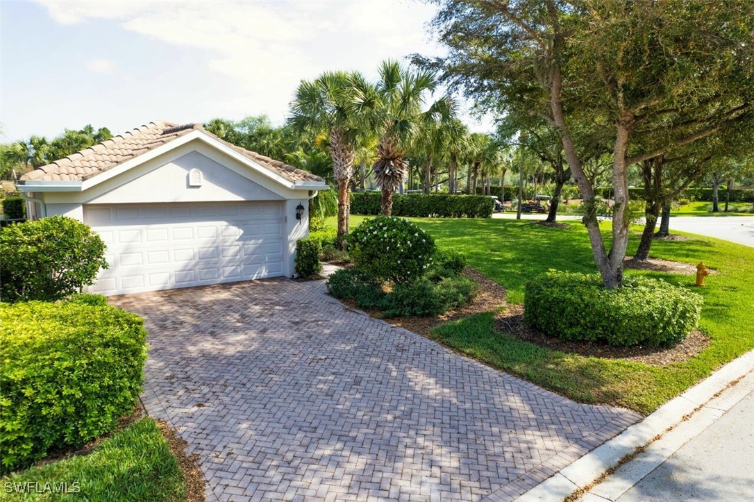 9512 Hemingway Ln Property Photo 4