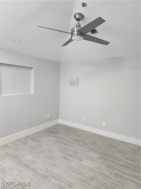 1342 Colonial Blvd C23 Property Photo 12