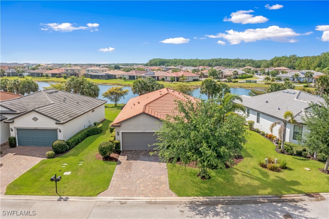 16087 Mistflower Dr Property Photo 3