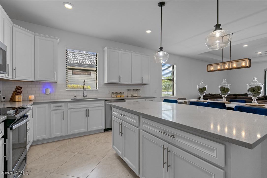 16087 Mistflower Dr Property Photo 13