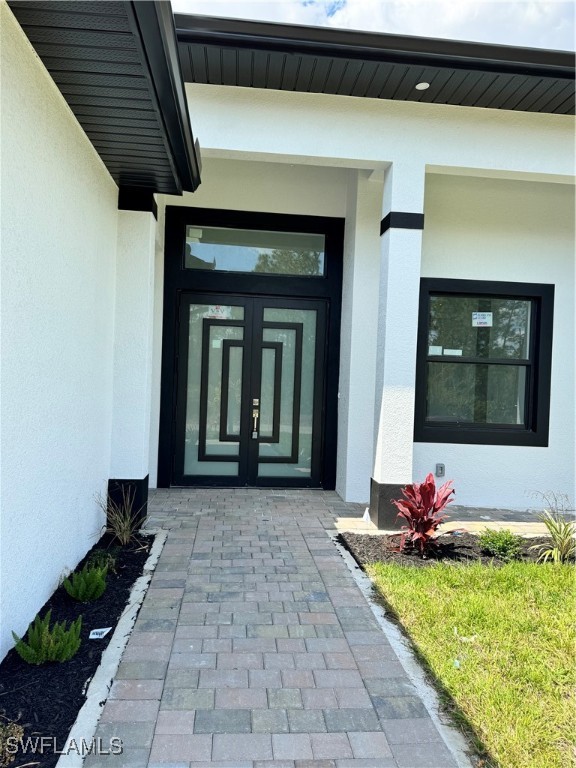 919 Louis Ave Property Photo 3