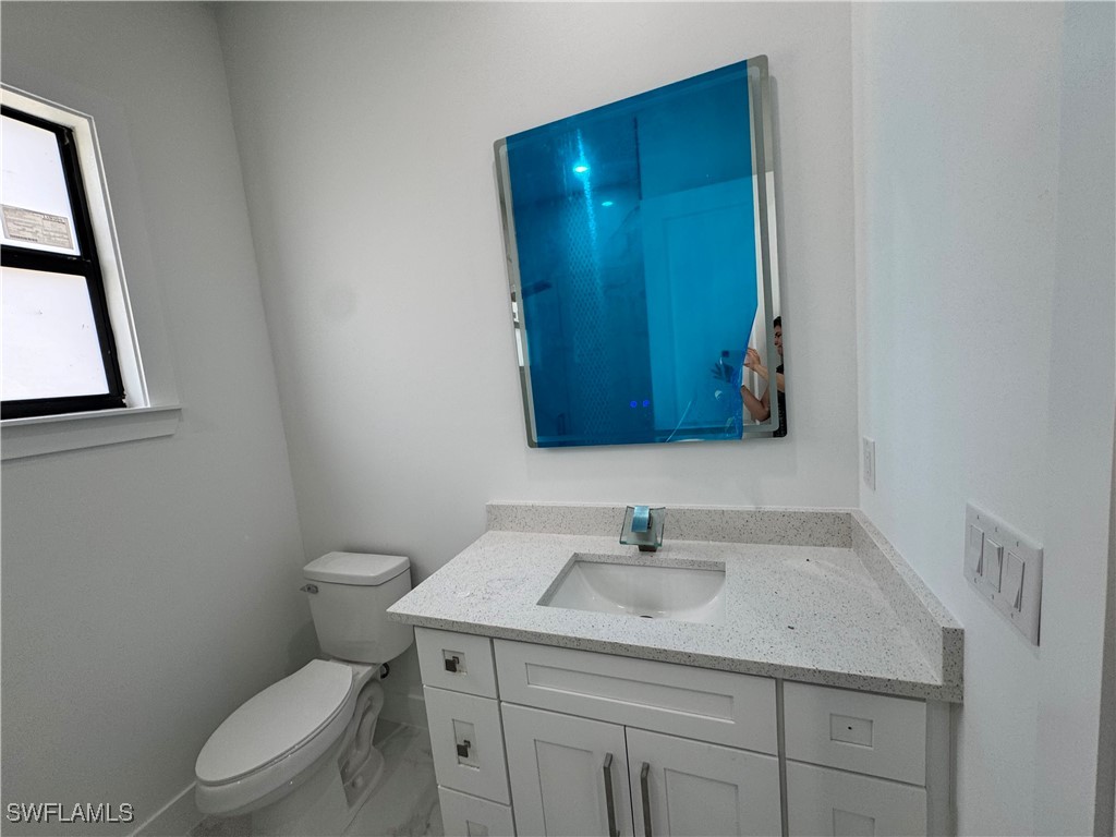 919 Louis Ave Property Photo 28