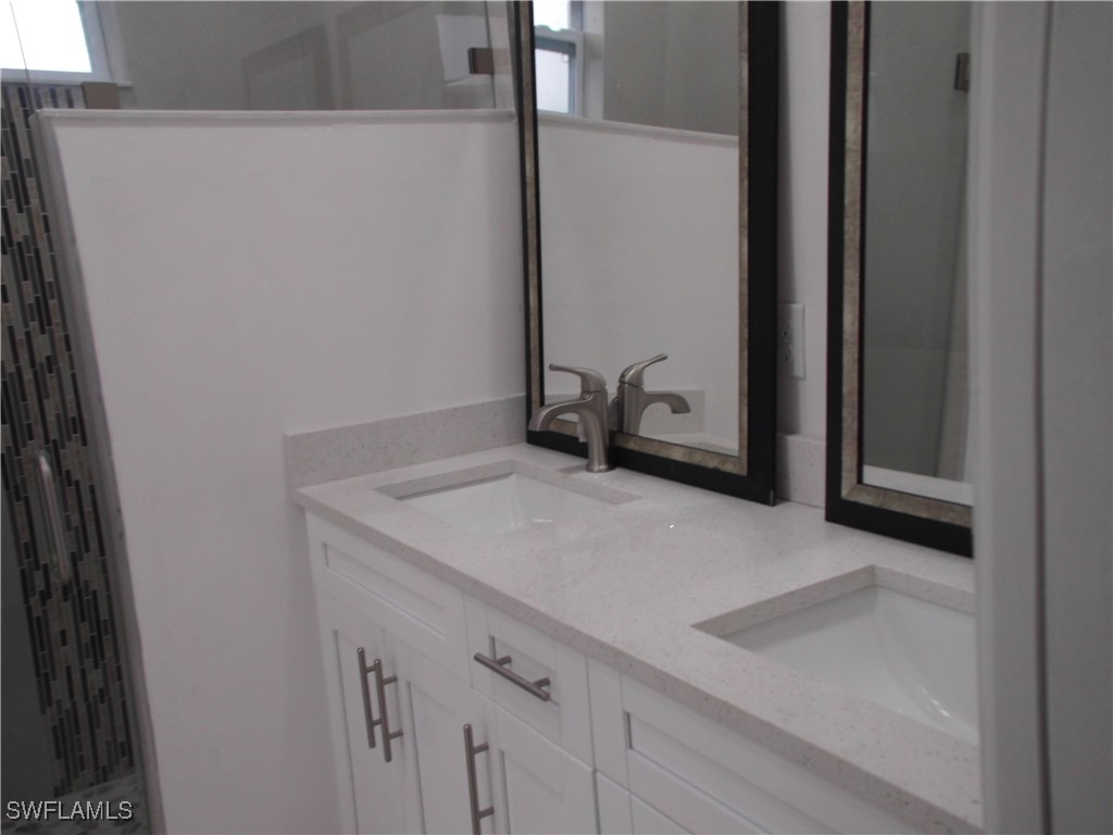 1147 Antonio St E Property Photo 17