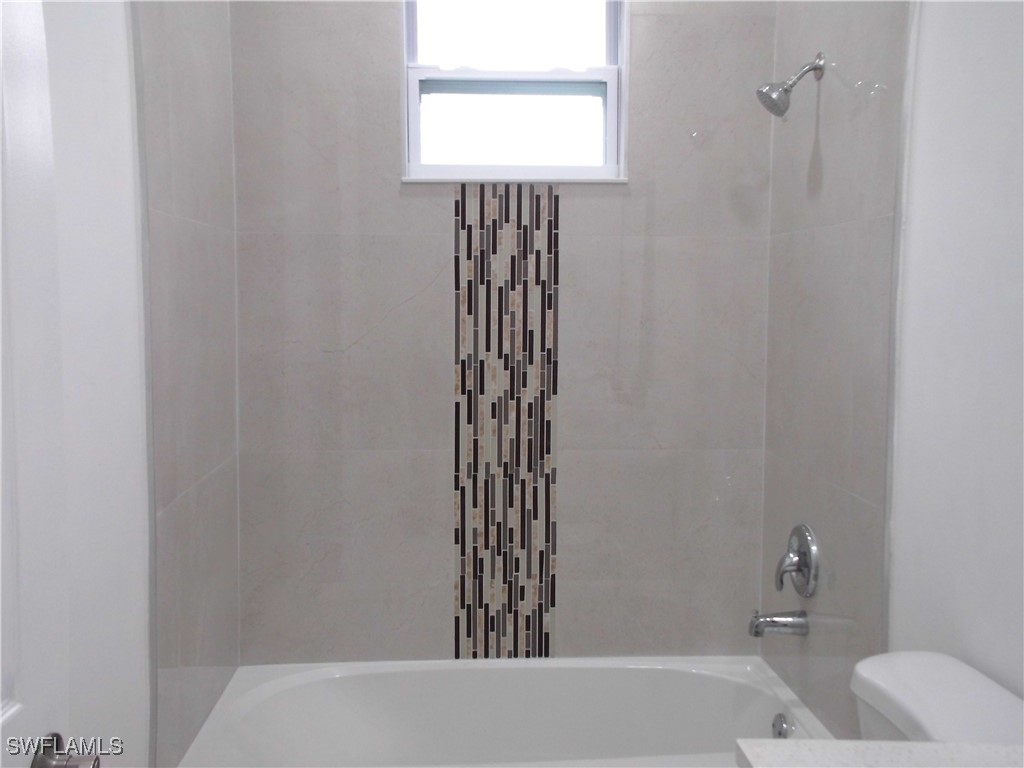 1147 Antonio St E Property Photo 27