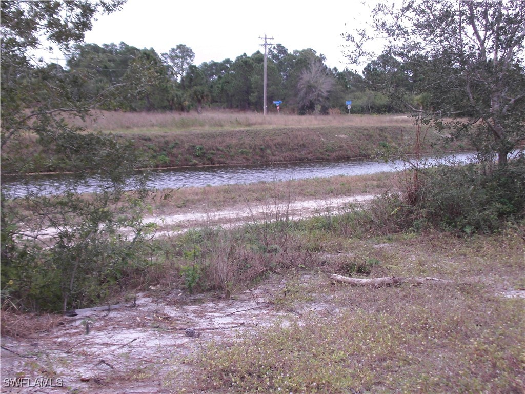1147 Antonio St E Property Photo 30