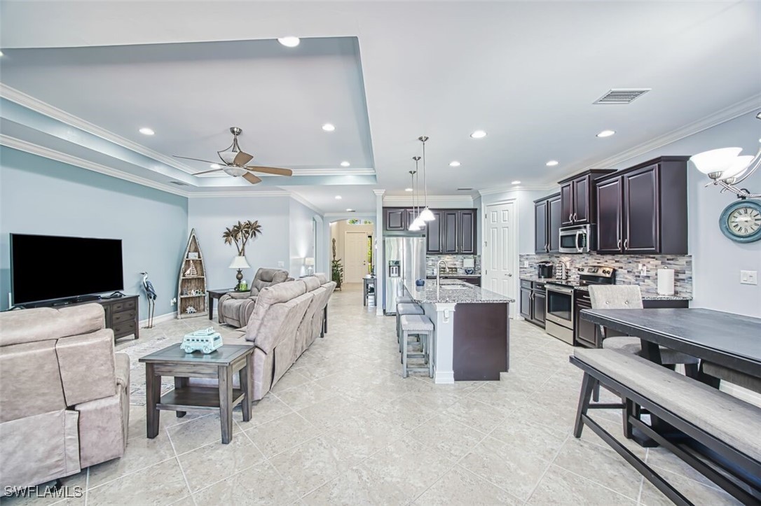 12740 Seaside Key Ct Property Photo 19