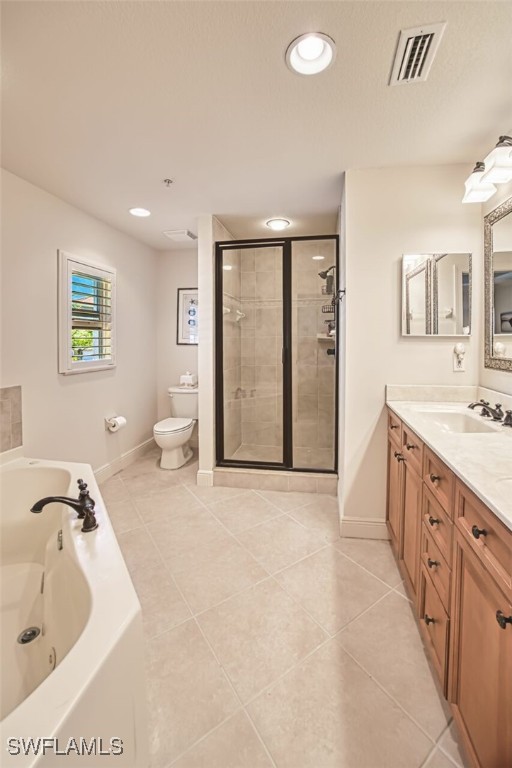 10090 Lake Cove Dr 101 Property Photo 22