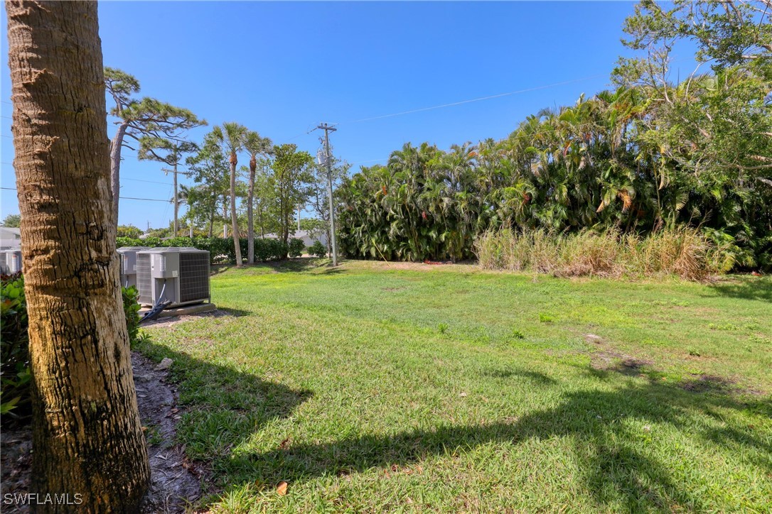 15998 Mandolin Bay Dr 101 Property Photo 44