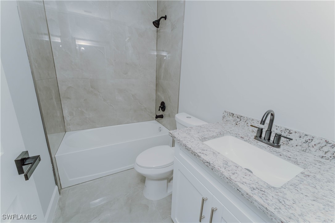 4705 Diane Ave S Property Photo 4
