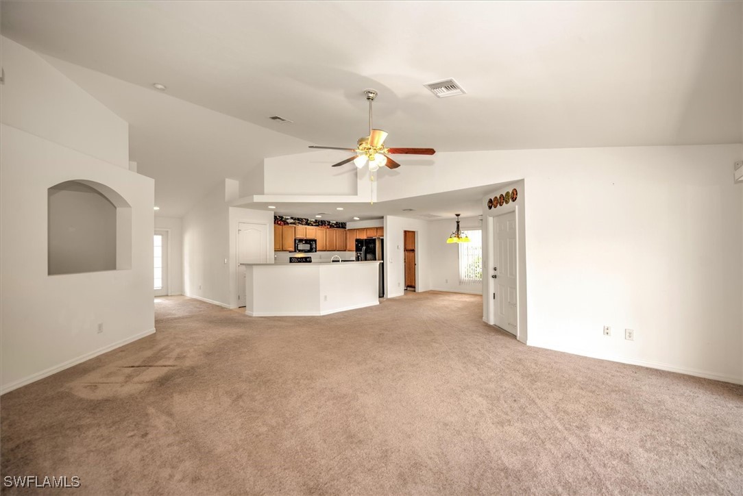 900 Angelo Ave Property Photo 8