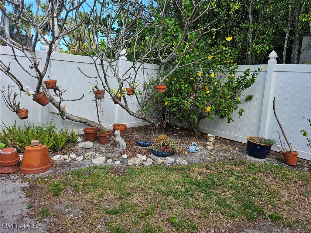 835 9th Ave S Property Photo 13
