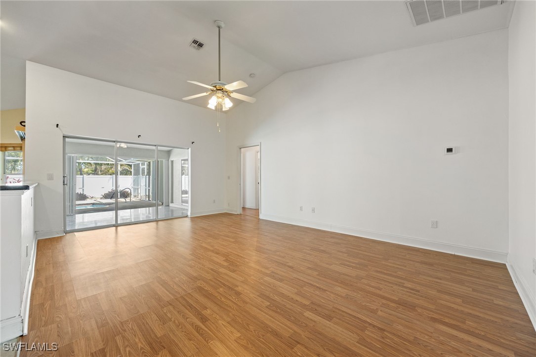 1625 Sw 32nd St Property Photo 10