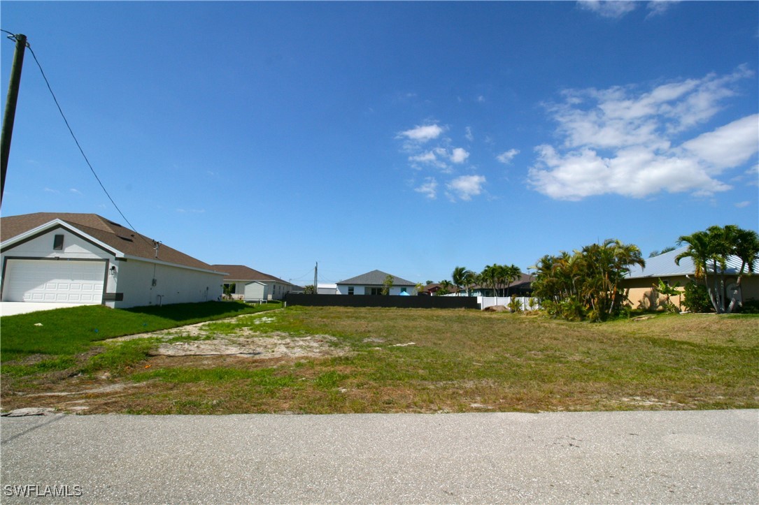 121 Nw 9th Ter Property Photo 3