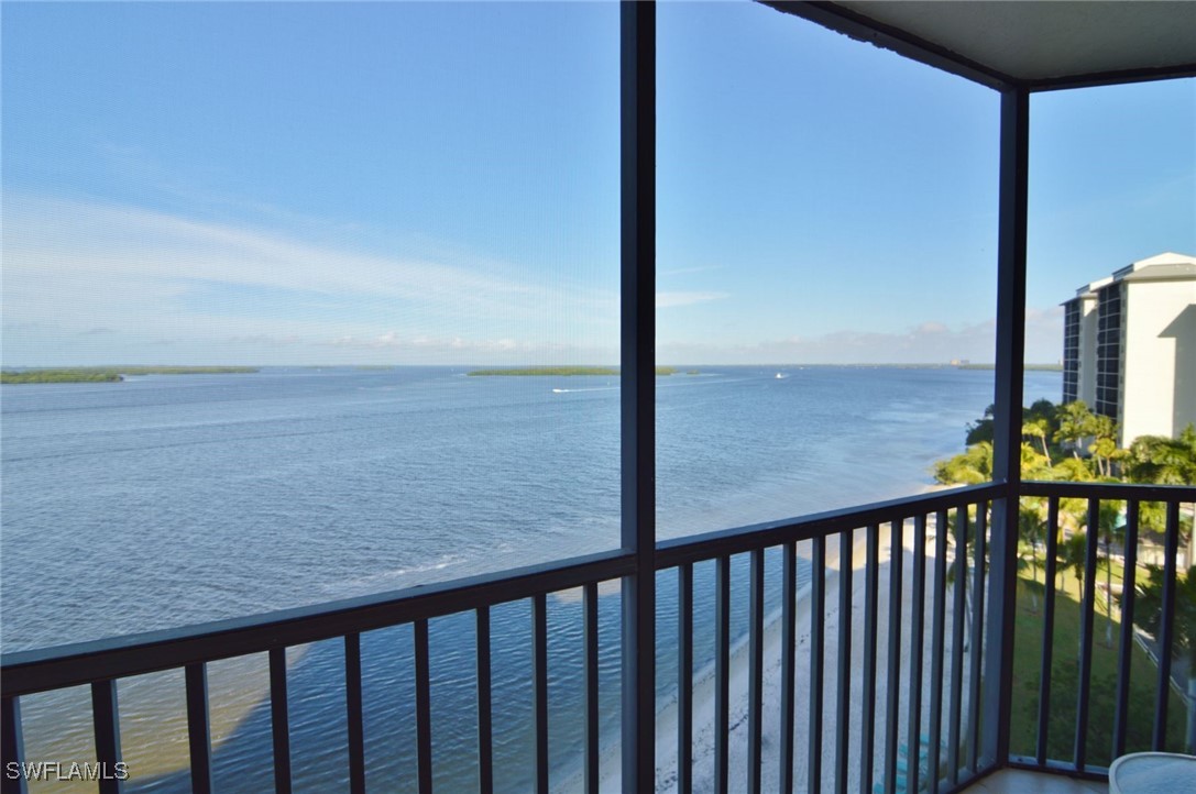 17170 Harbour Point Dr 734 Property Photo 1