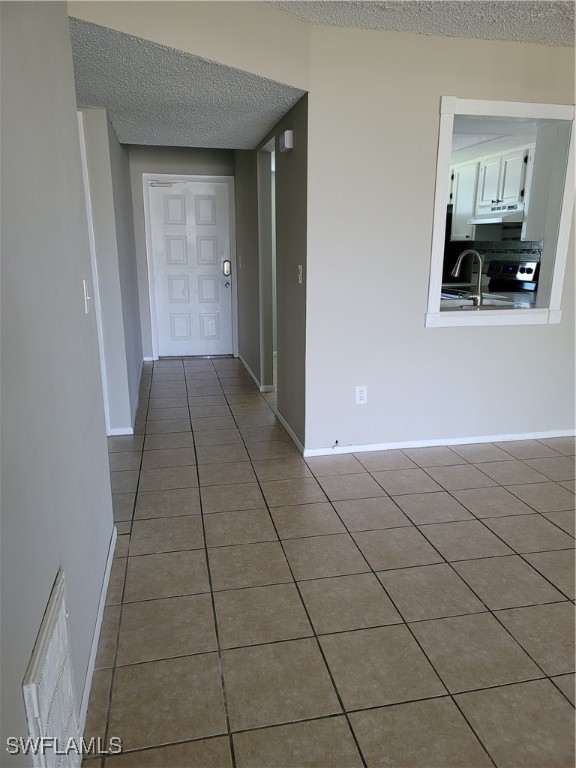 423 Cape Coral Pkwy W 102 Property Photo 4