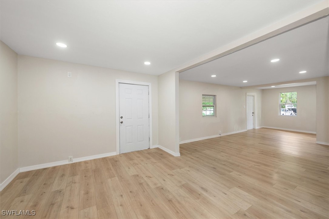 120 College St Property Photo 7