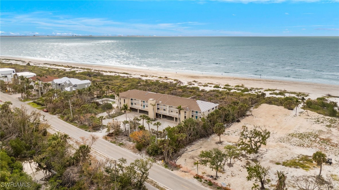 527 E Gulf Dr 204 Property Photo 19