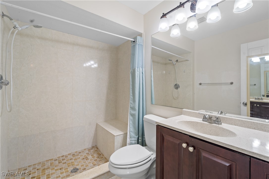 8256 Charter Club Cir 5 Property Photo 19