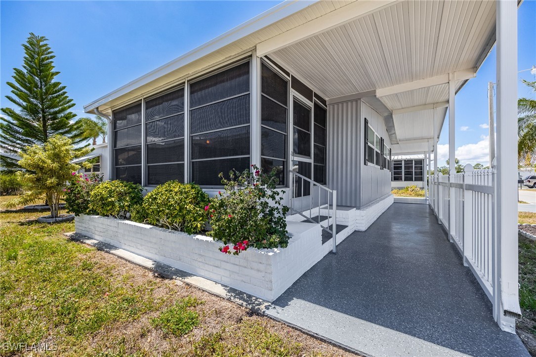 472 Nicklaus Blvd Property Photo 3