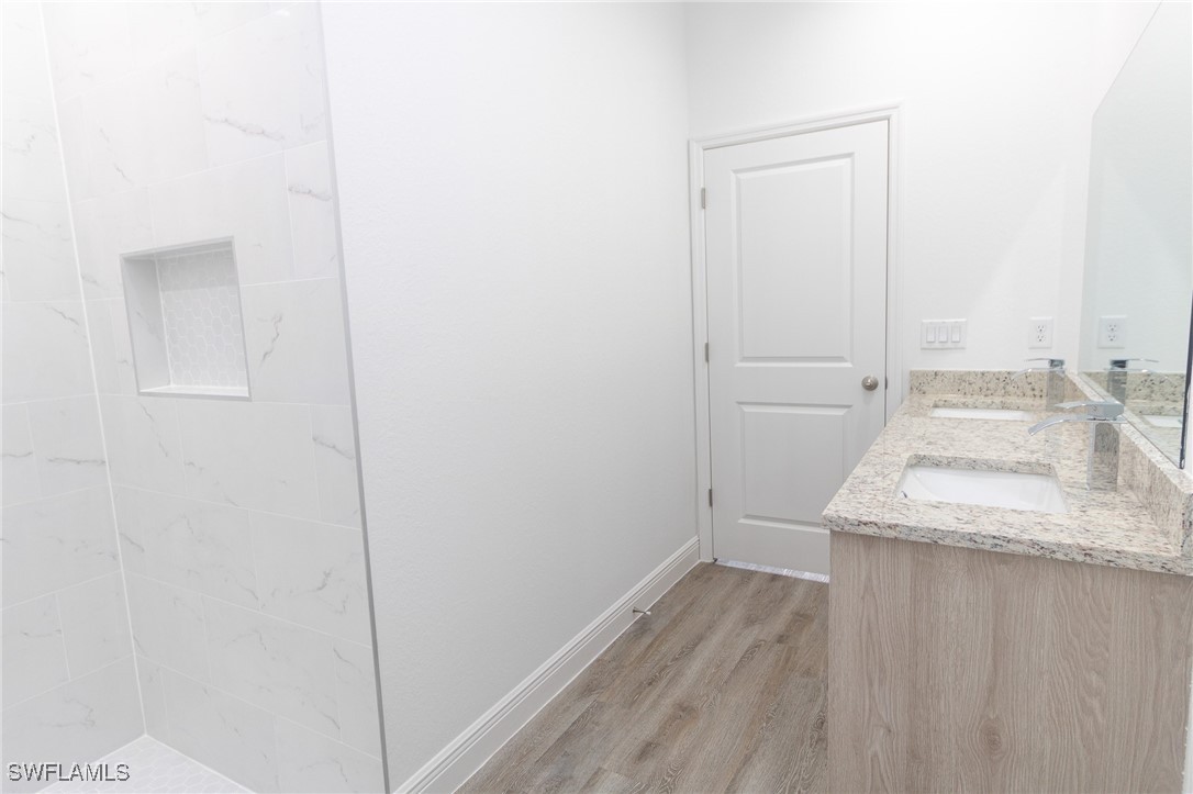 8048 Sherwood Cir Property Photo 20