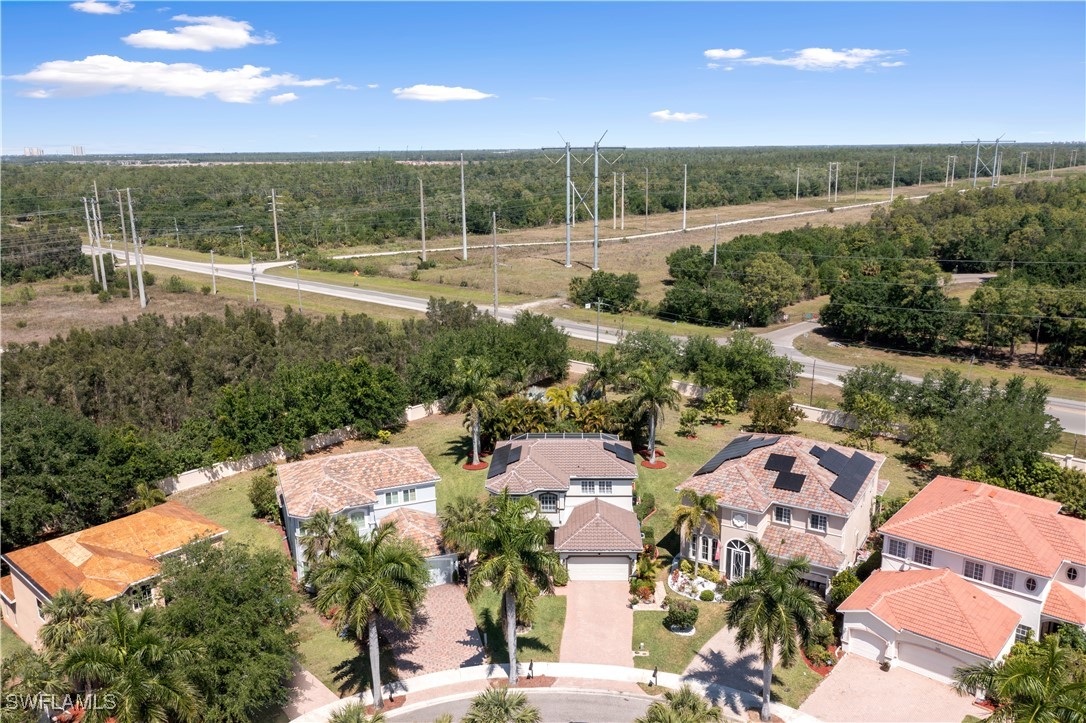 8625 Pegasus Dr Property Photo 3