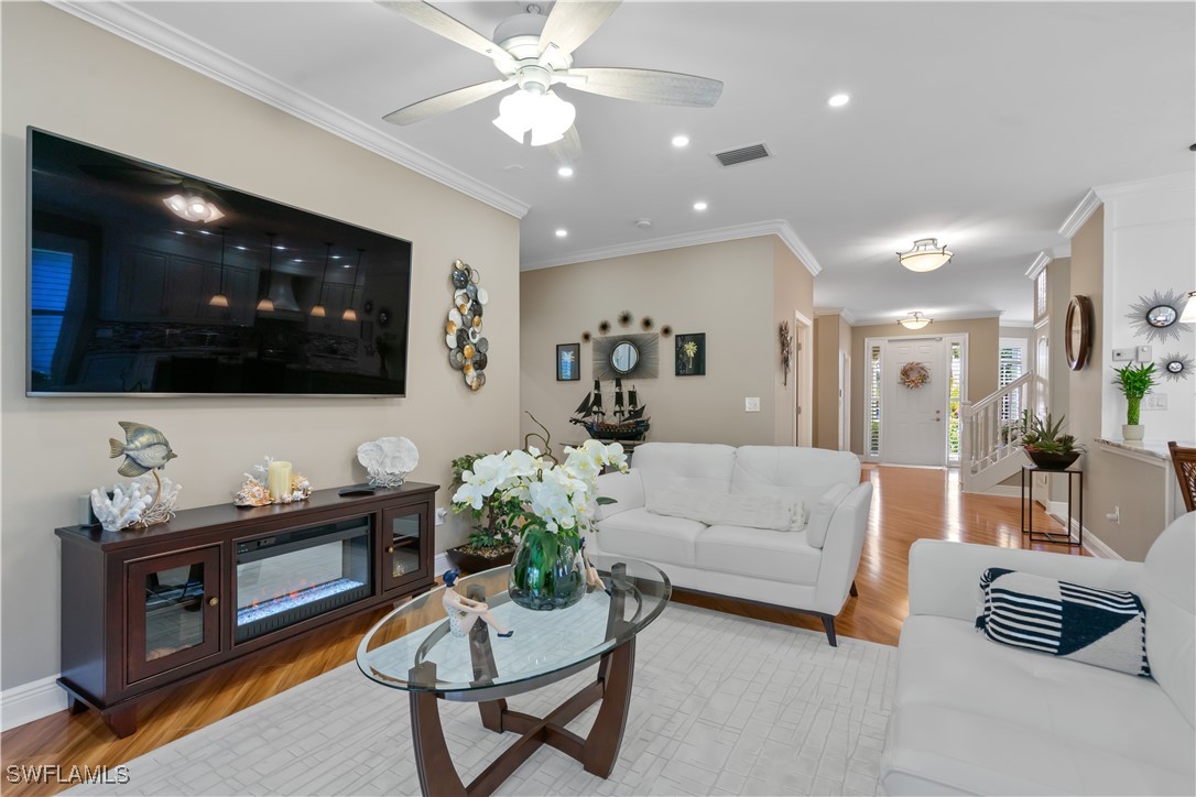 8625 Pegasus Dr Property Photo 13