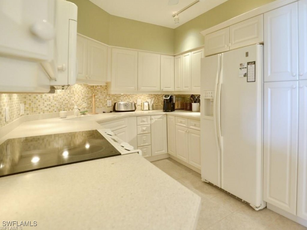 4001 Gulf Shore Blvd N Ph-4 Property Photo 7