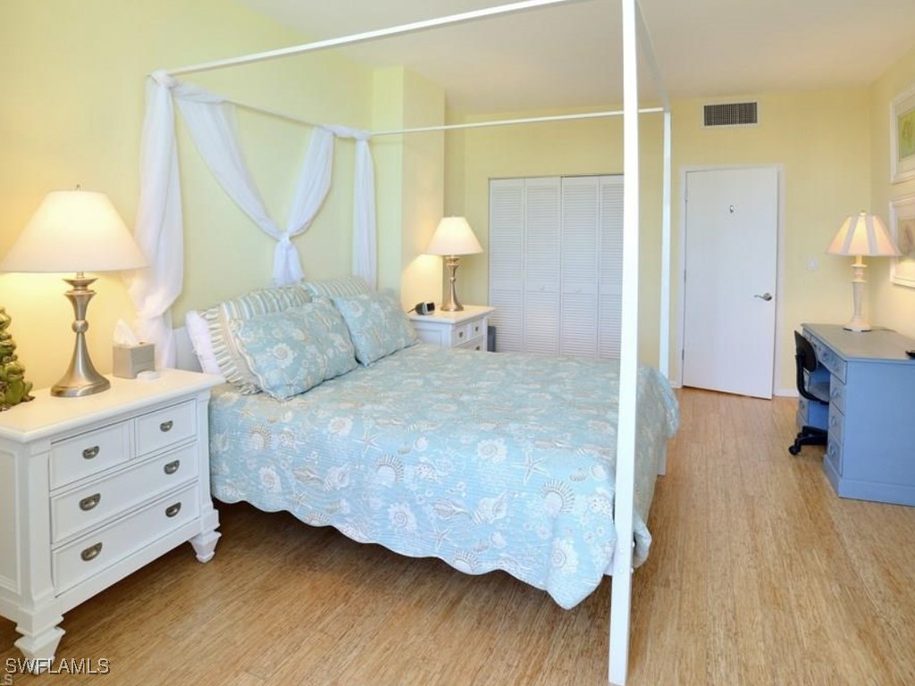 4001 Gulf Shore Blvd N Ph-4 Property Photo 9