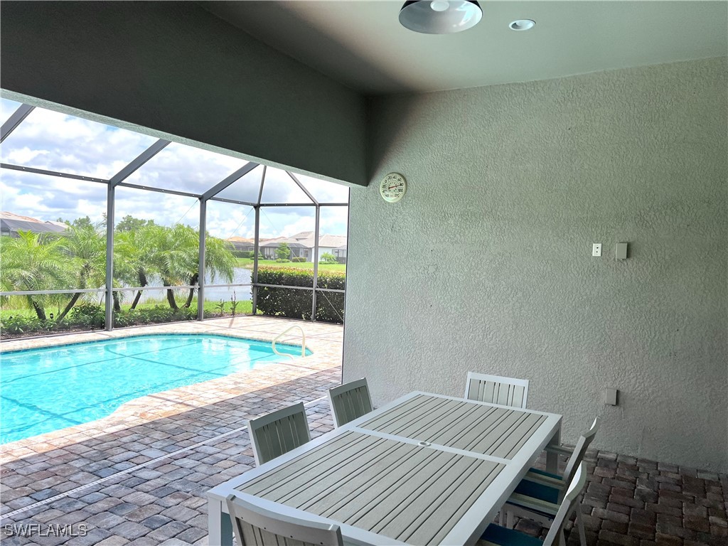 14001 Hawks Eye Ct Property Photo 7