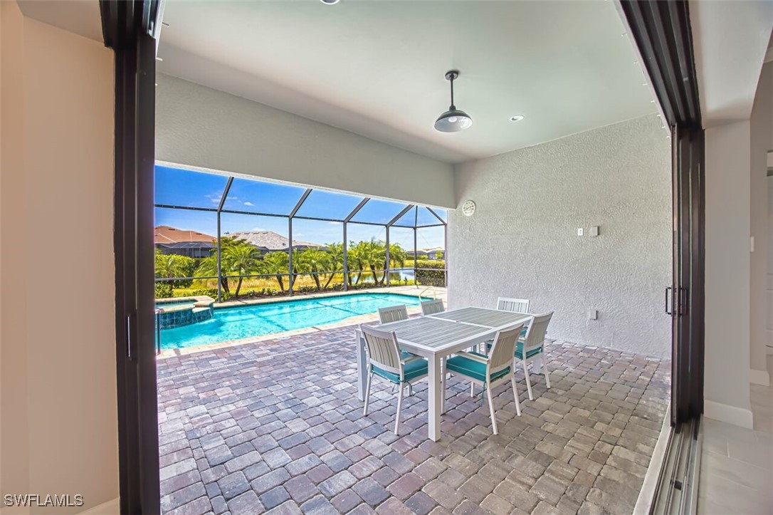 14001 Hawks Eye Ct Property Photo 11