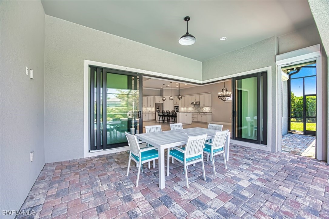 14001 Hawks Eye Ct Property Photo 12
