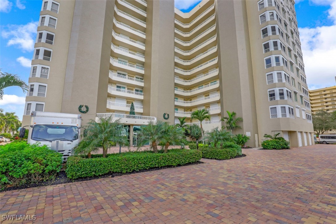 21 Bluebill AVE B401 Property Photo 1