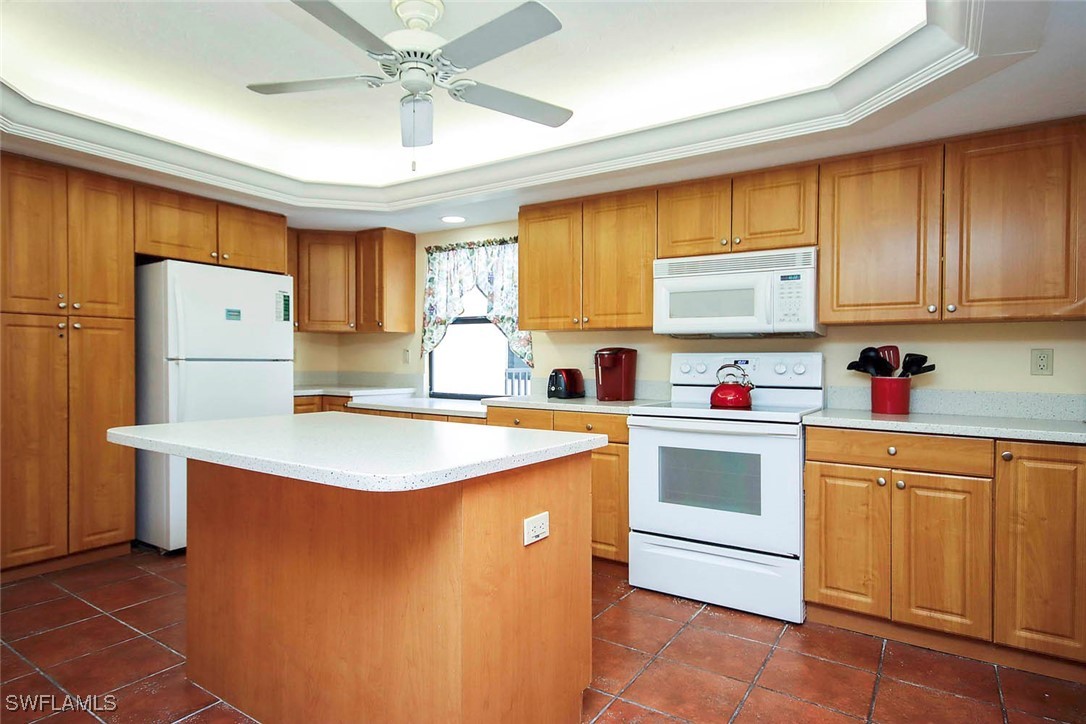 2445 W Gulf Dr 43e Property Photo 7
