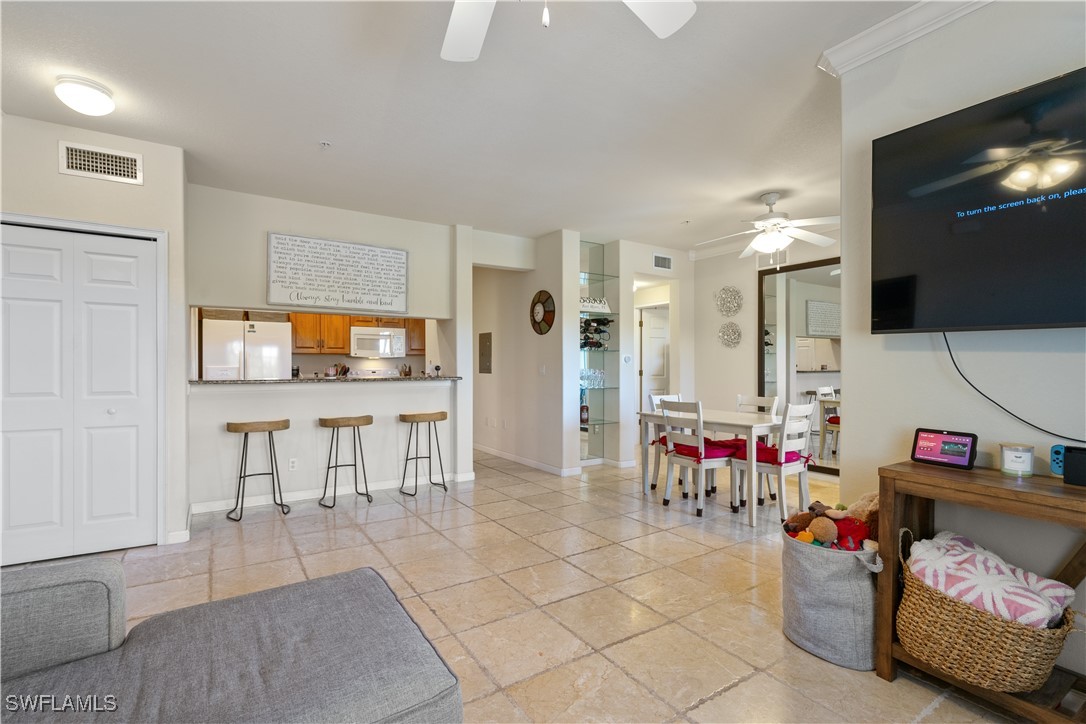 13100 Bella Casa Cir 339 Property Photo 11