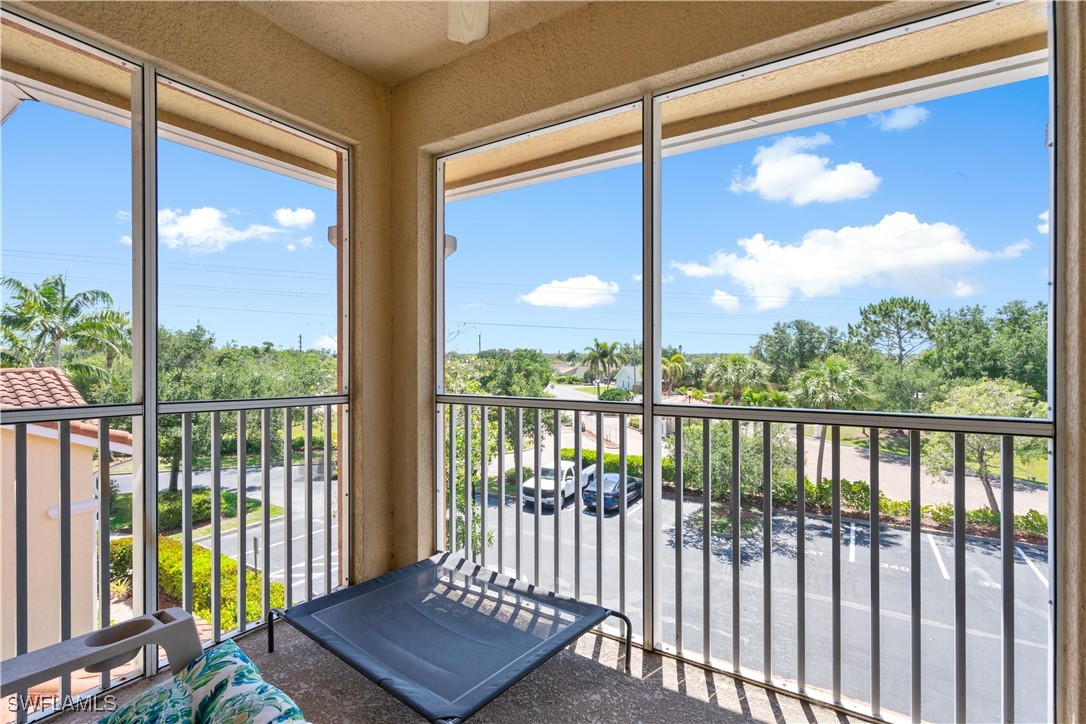13100 Bella Casa Cir 339 Property Photo 25