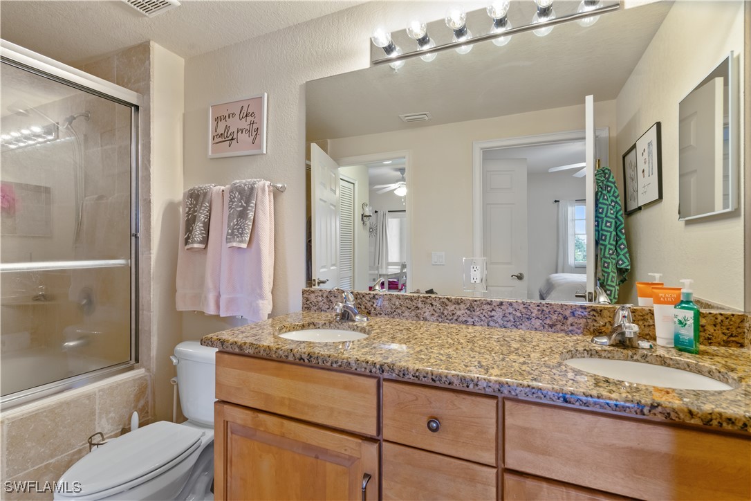 13100 Bella Casa Cir 339 Property Photo 30