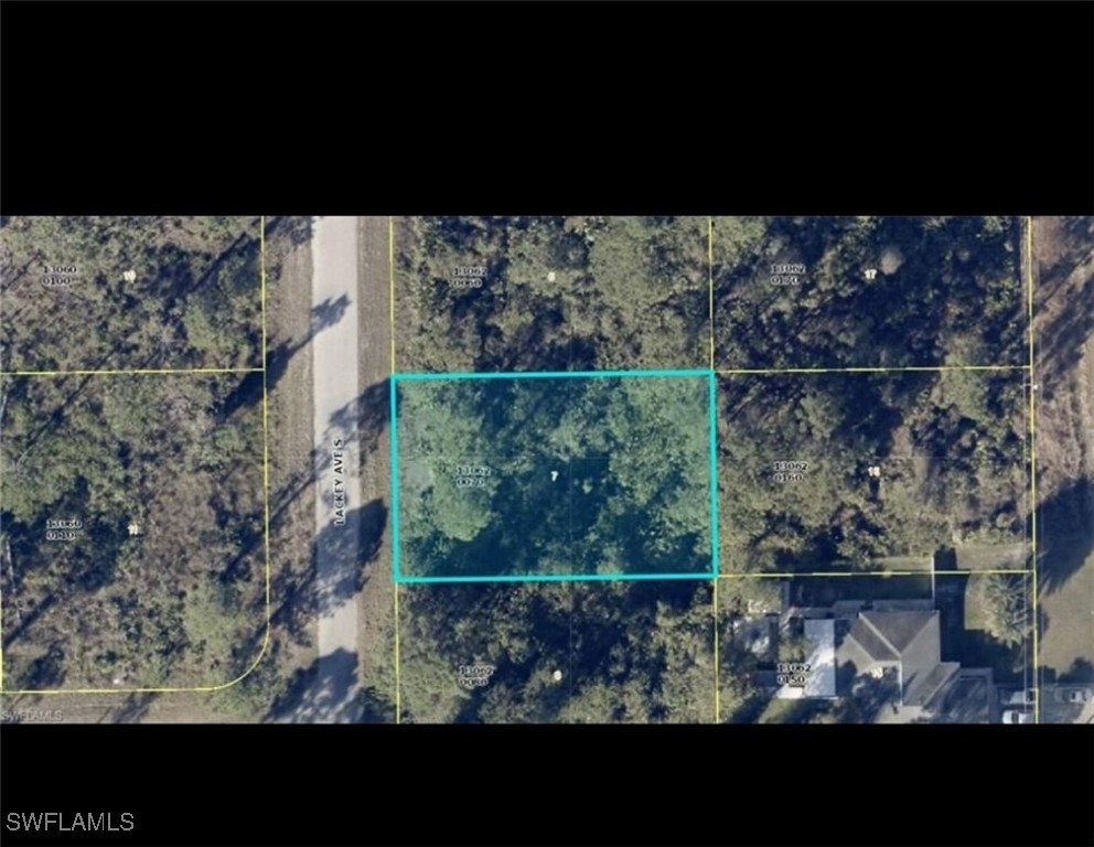437 Lackey AVE S Property Photo 1