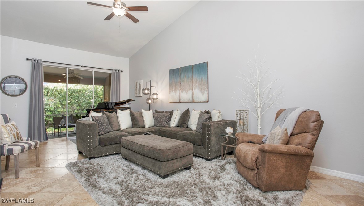 6949 Lone Oak Blvd Property Photo 3