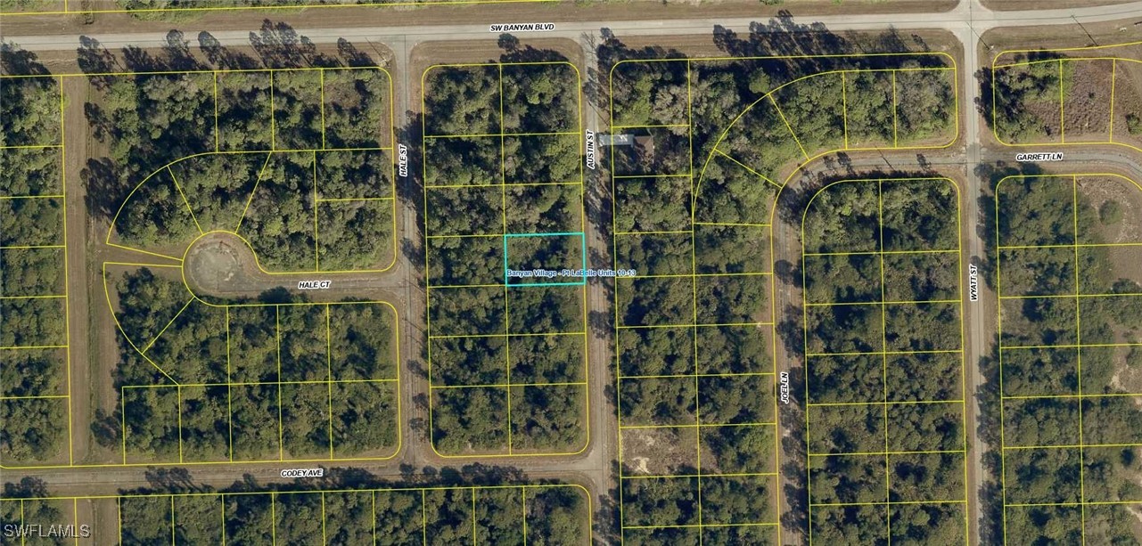 1206 Austin St Property Photo 2