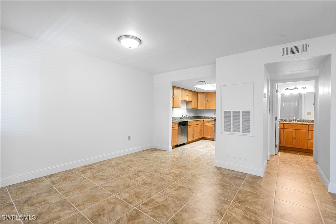 3160 Seasons Way 709 Property Photo 14